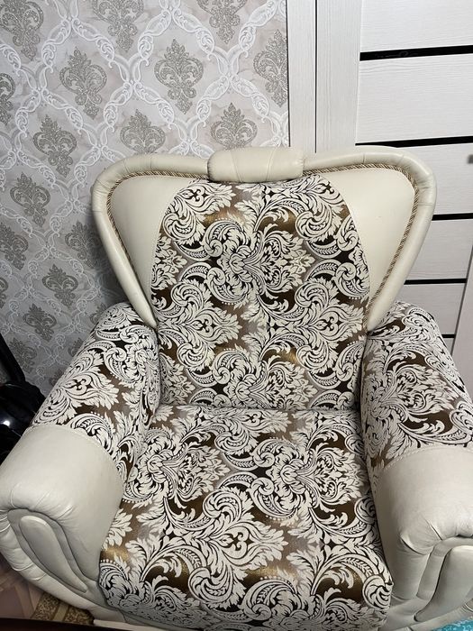 Продается мягкий уголок