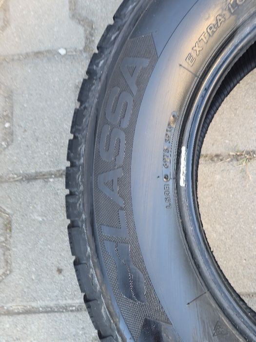 245 65 17 lassa.   .