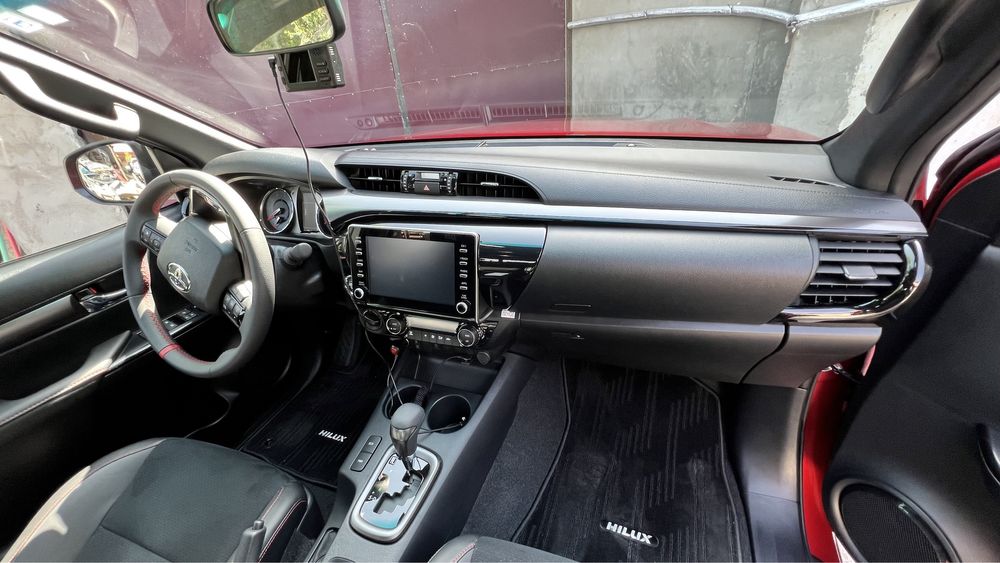 Toyota Hilux GR Sport