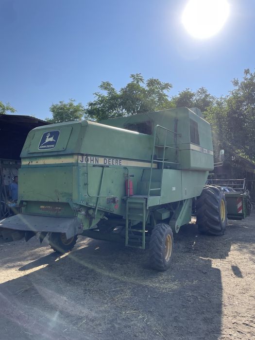 Combina john deere 1075