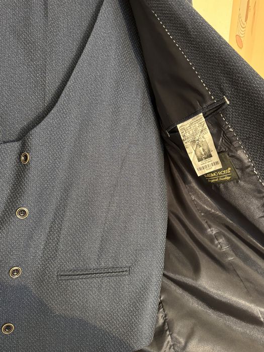 Мужской костюм тройка