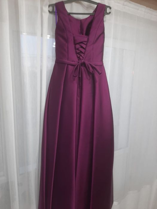 Вечерное платье