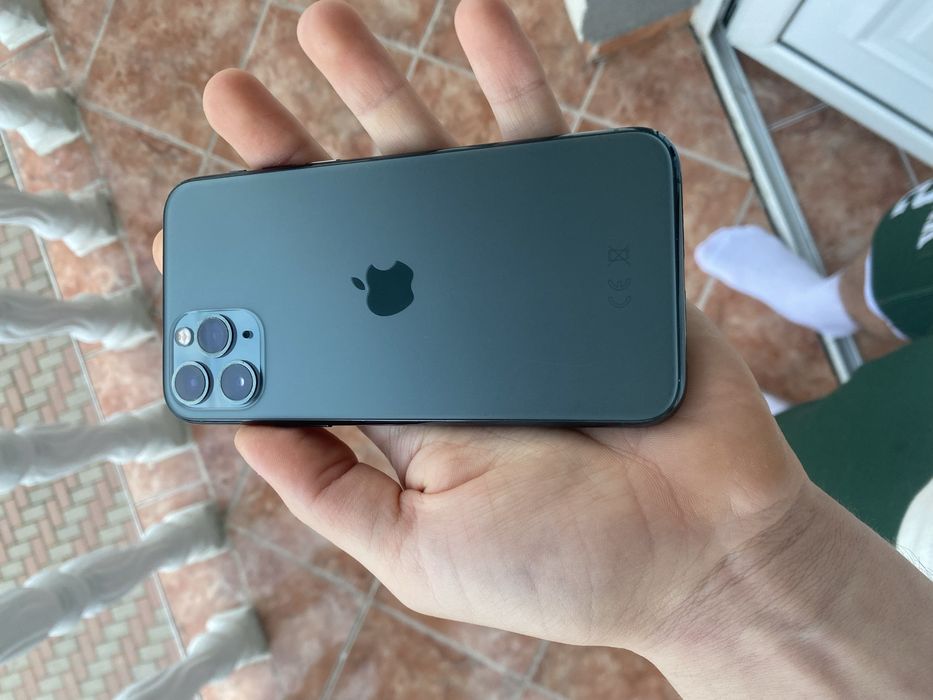 Iphone 11 pro green baterie 100%