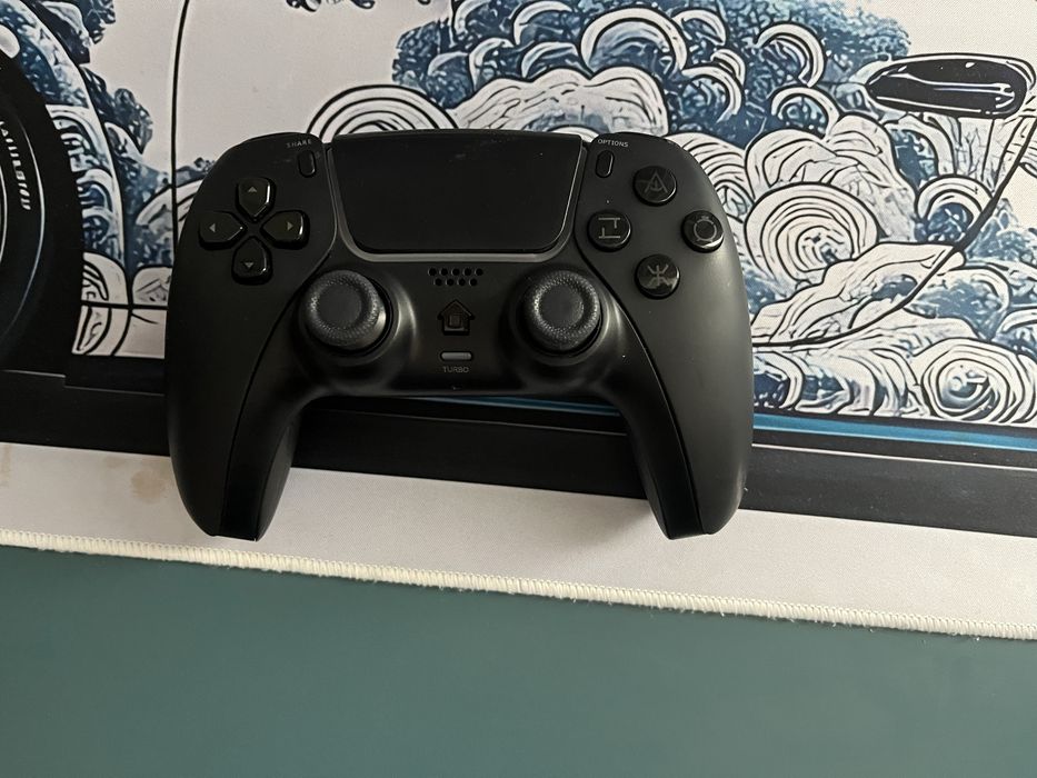 PS 5 контролер.
