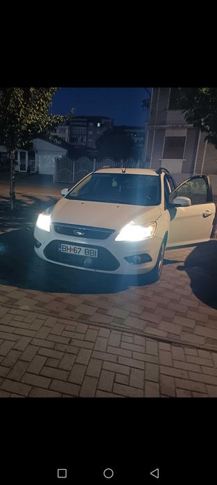 Vând Ford focus 2 an 2010 1.6 diesel 109cai euro5