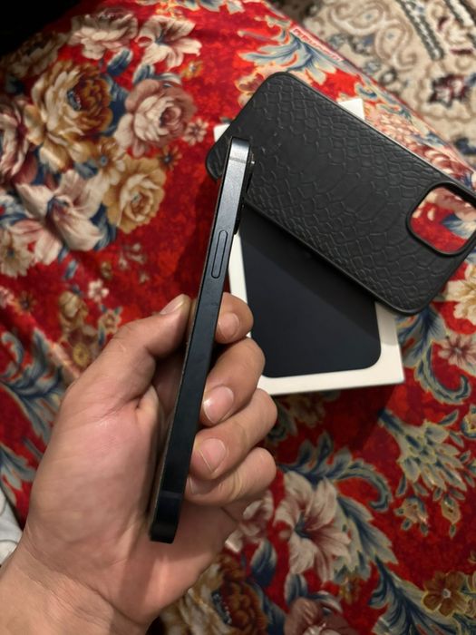 IPhone 13 с гарантие