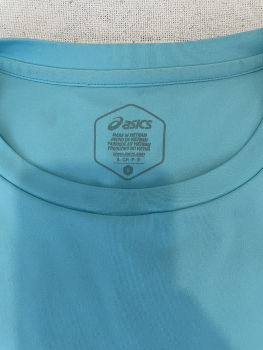 Тенис Тенески и къси гащи