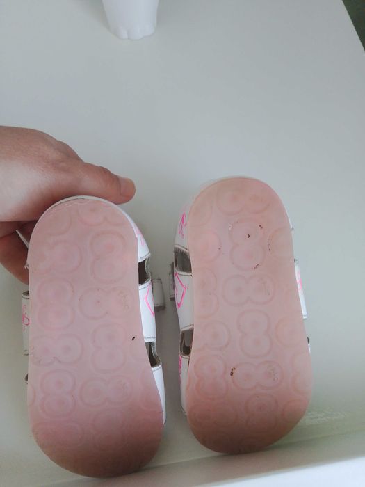 Детски сандали за момиче