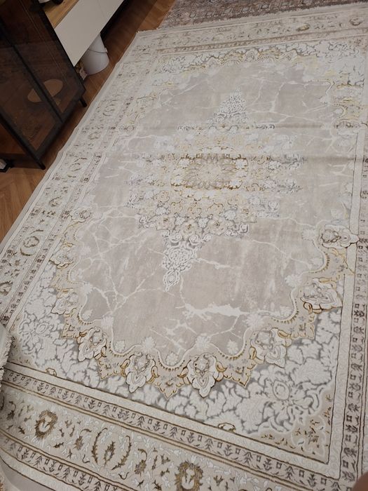 Продам новый ковер