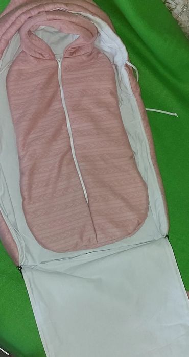 Продам конверт  на выписку