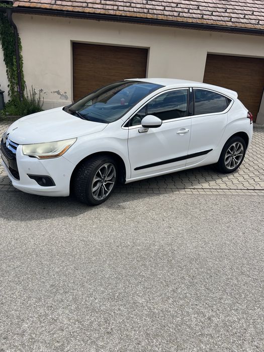CITROËN DS4 2011 — imagine 4