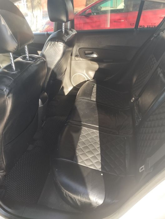 Продам Chevrolet Cruze