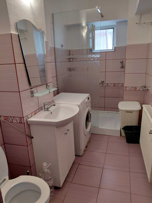 Apartament 2 camere ultracentral de închiriat