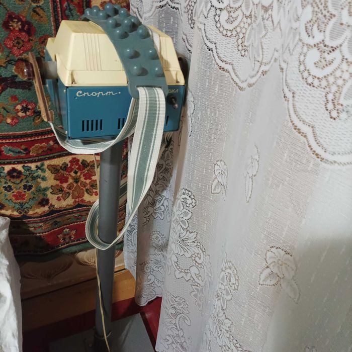 Вибромассажер электрический,