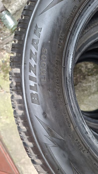 Anvelope Bridgestone Blizzak 215 60 16