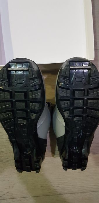 Ботинки для лыж под крепление NNN