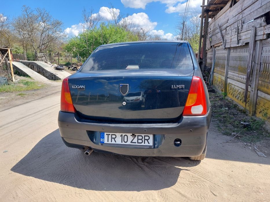 Autoturism Logan Bernil