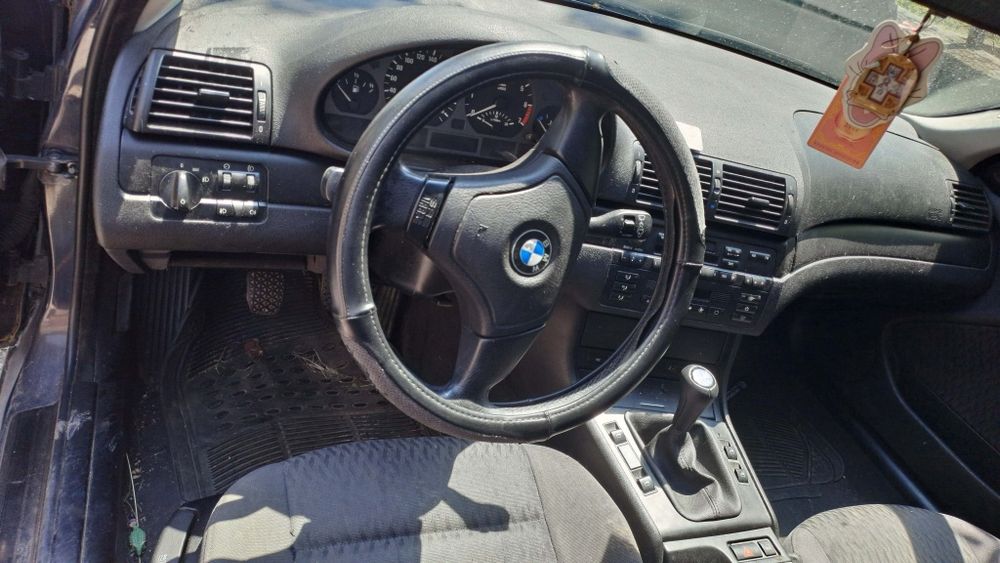 Продавам bmw e46 1.8i 118 к.с