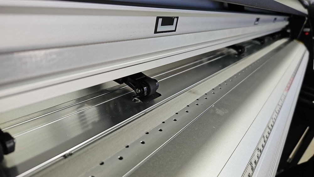 Режущий плоттер JINKA GC1660S