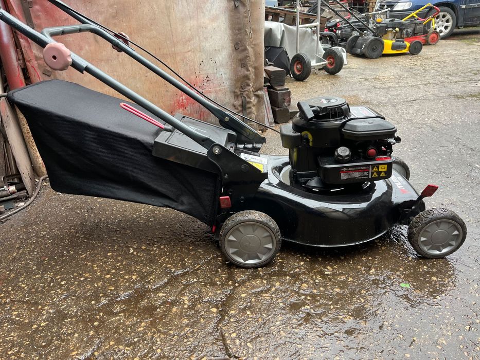 1: Моторна косачка  MURRAY