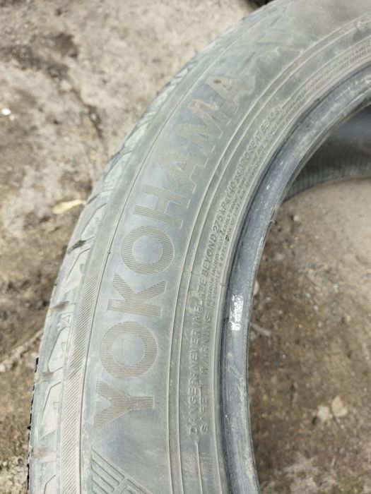 Yokohama 235/55/20 лето