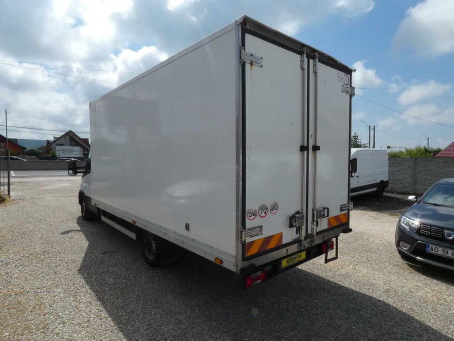 Iveco 35S14 / izoterm / 10 europaleti / stoc 3 unitati