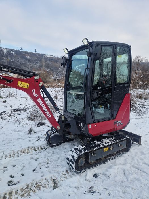 Miniexcavator Yanmar SV17 - doar 230 ore de functionare - an 2022