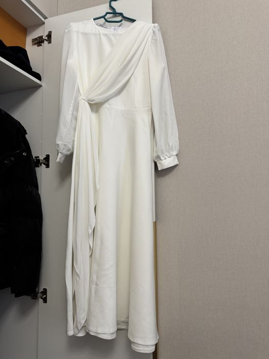 Продам платье и сарафан