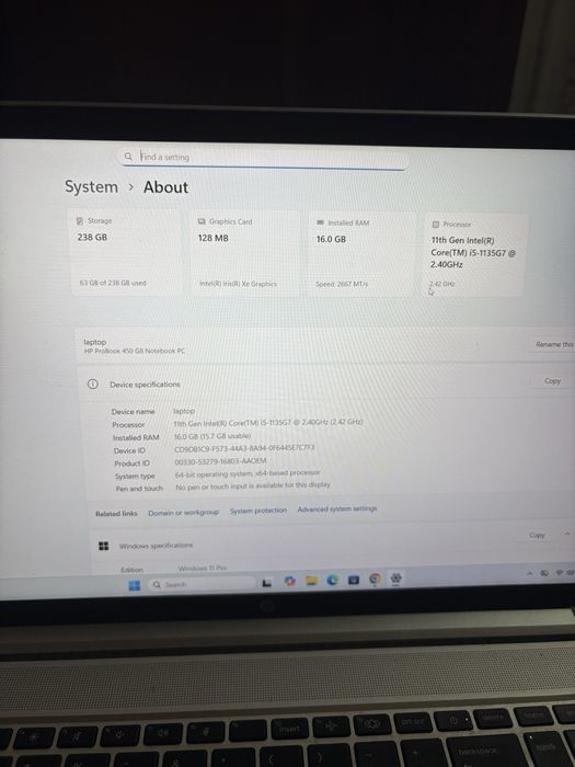 Laptop HP ProBook Gen 11 cu i5