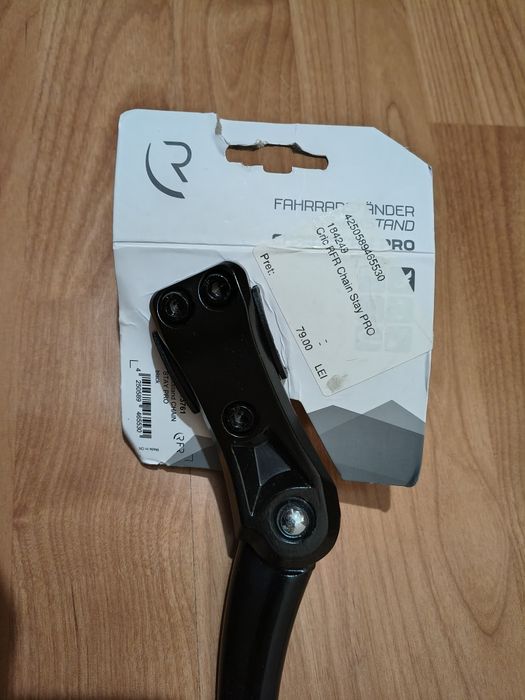Picior Cric bicicleta RFR Chain Stay Pro, aluminiu, negru, nou