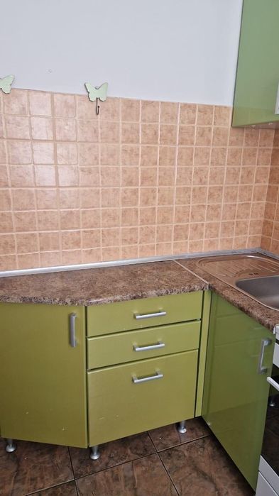 Продам кухонный гарнитур. Недорого