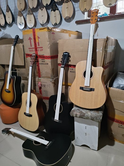 Укляла,гитара,гитара,домбыра,домбры