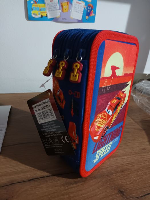 Penar neechipat băieți cu 3 fermoare