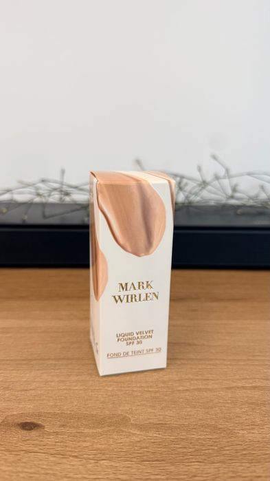 Mark Wirlen - Fond de ten Velvet sand beige / NOU / nedeschis