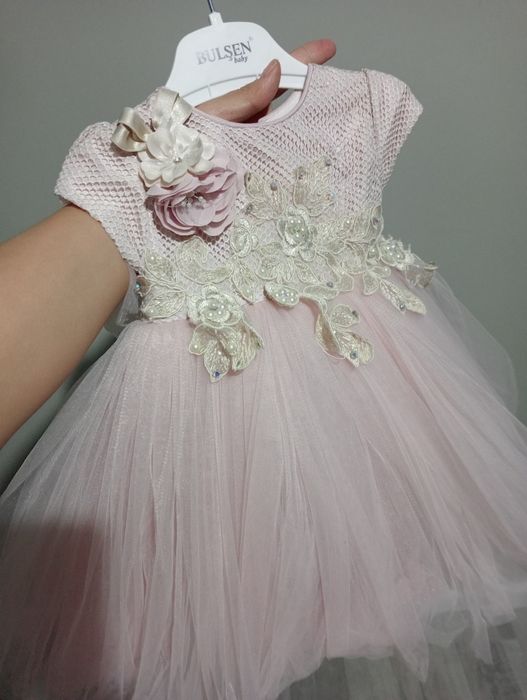 Пышное платье на годик.