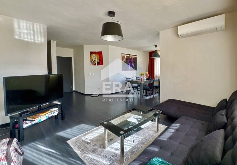 Дава се под наем Тристаен апартамент в София, Хладилника - 120 кв.м за 765 € - Снимка #6