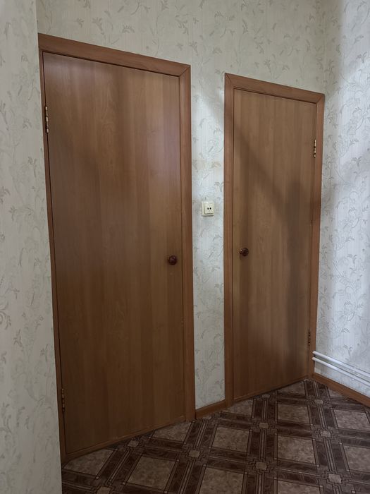 Продам междукомнатные двери б/у 2000 тг