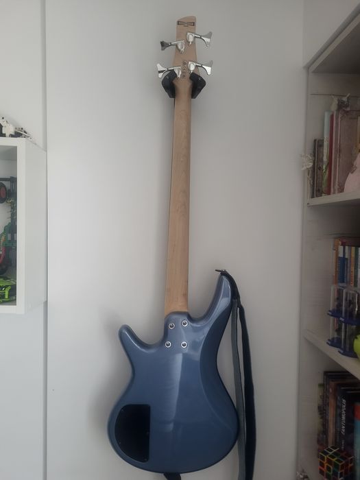 Chitară bas electrică Ibanez GSR180 Gio cu 4 corzi, finisată în culoarea Baltic Blue

Metallic.