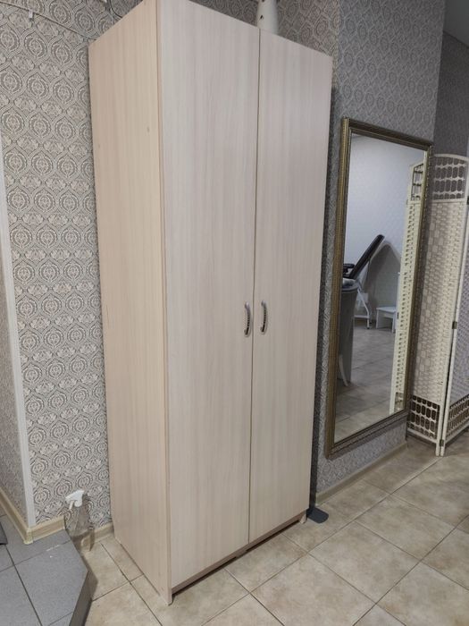 Продам офисный стол