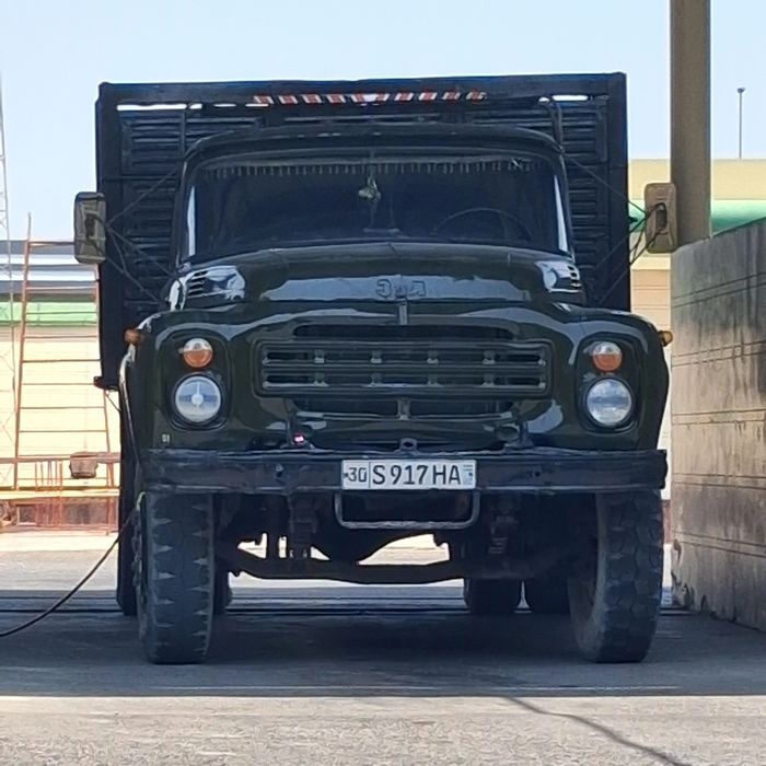 Zil 130 yili 1987