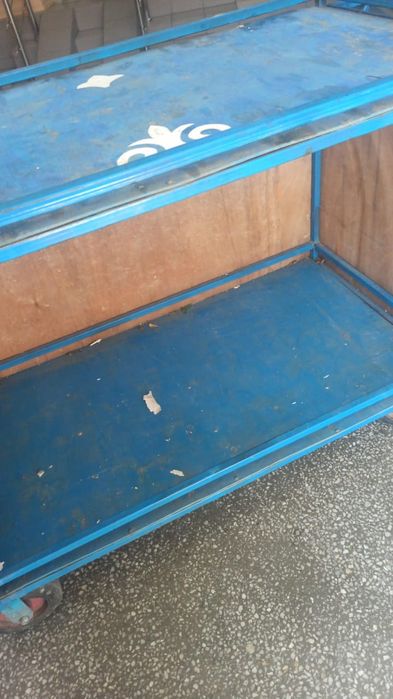 Тележка  на колесах