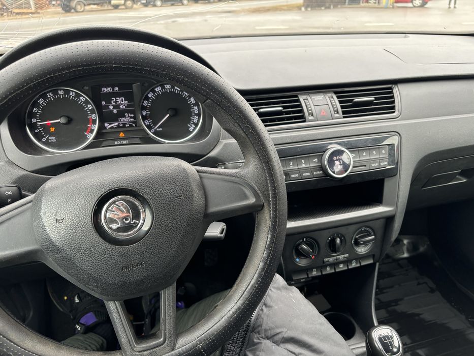 Skoda Rapid 1,6Tdi 2017 Avariat / Lovit / Avariate