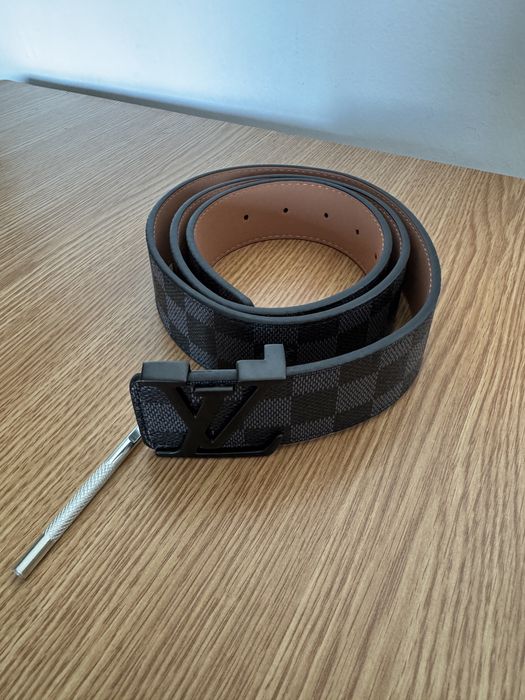 Vand Curea Louis Vuitton Noua