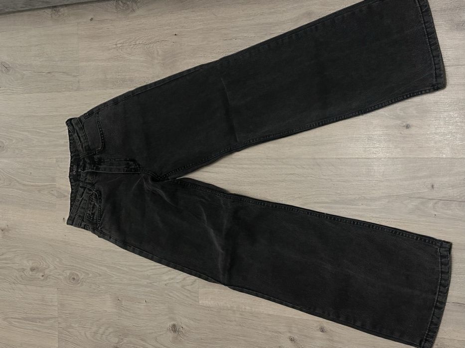 Продам новые джинсы