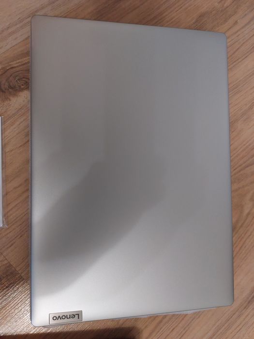 Лаптоп компютър lenovo  11.6 инча