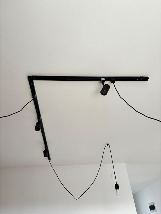 Sina cu spoturi + 3 becuri