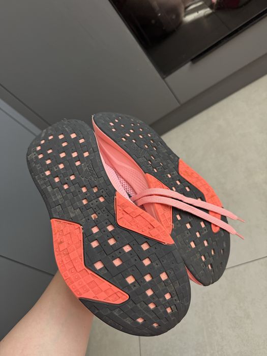 Кроссовки adidas bounce
