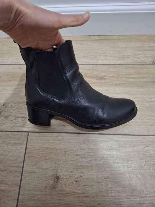 Ghete piele Lasocki primavara - toamna