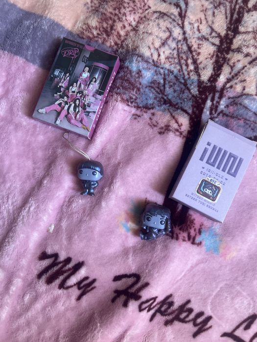 необычный набор для подростка,в который входит много чего необычного!!