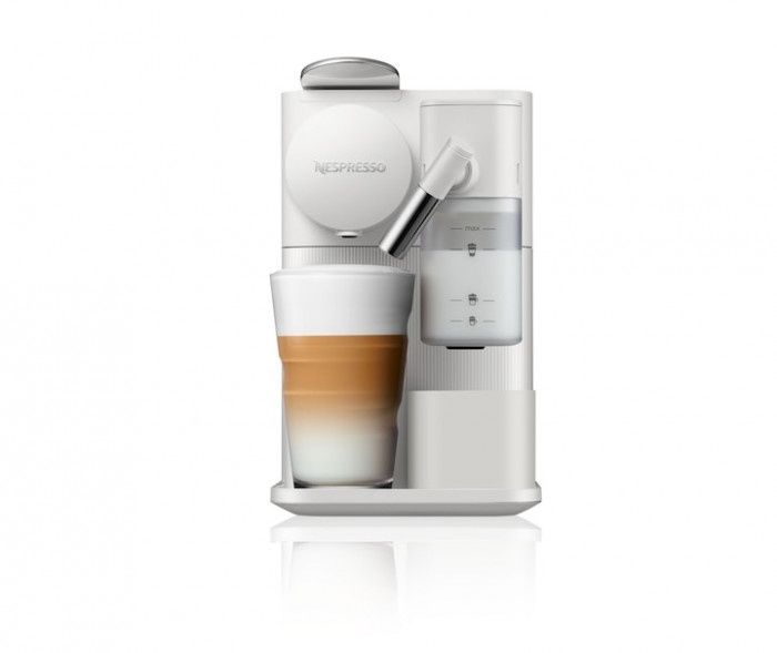 Капсульная кофемашина Nespresso Lattissima One. Made in Italy